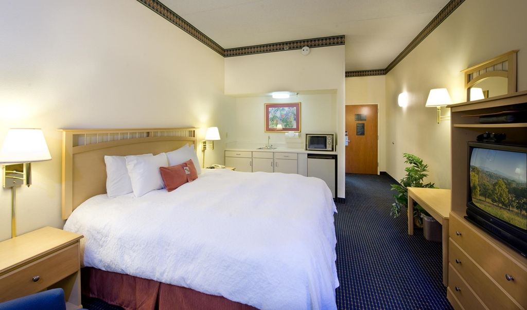 Hampton Inn Atlanta-Woodstock Værelse billede